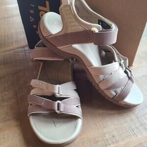 Teva | Shoes | Teva Womens Tirra Hiking Sandals Neutral  display picture 1